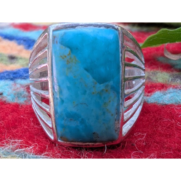 Vintage Turquoise Signet Ring, Southwestern Jewelry, Unisex Ring - Picture 2 of 9